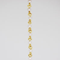 Pearl bead details